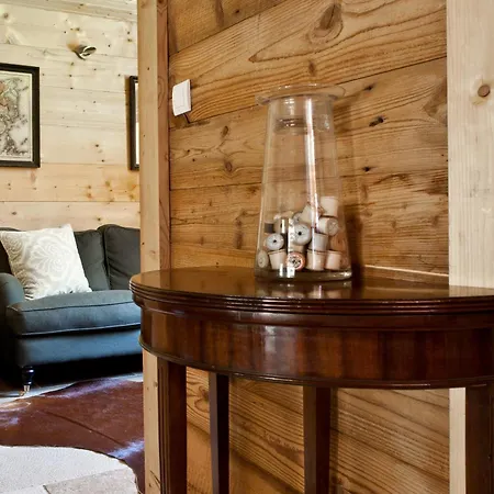 Amelie Chalet *