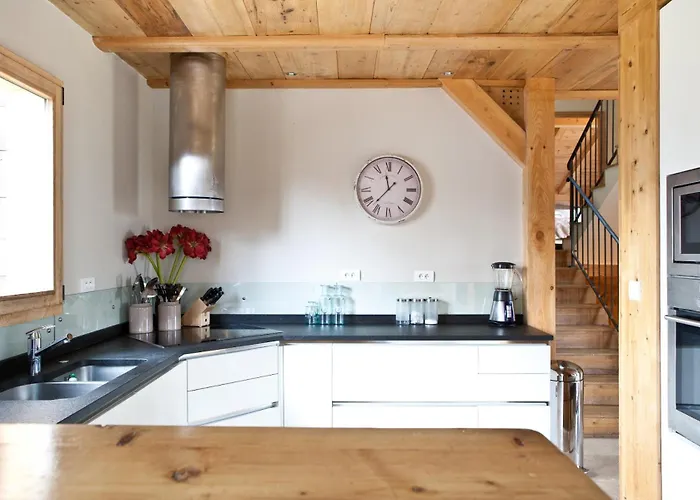 シャレー Amelie *